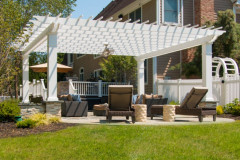 Williamsburg-Square-Columns