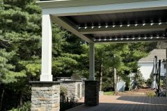 House-mounted-w-Col-Wraps-and-Trim
